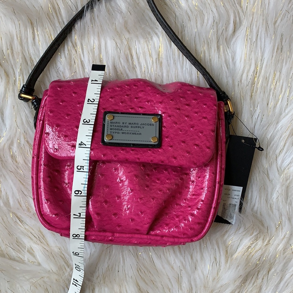 Marc Jacobs Pop Pink Ostrich pattern Crossbody bag - Picture 11 of 17